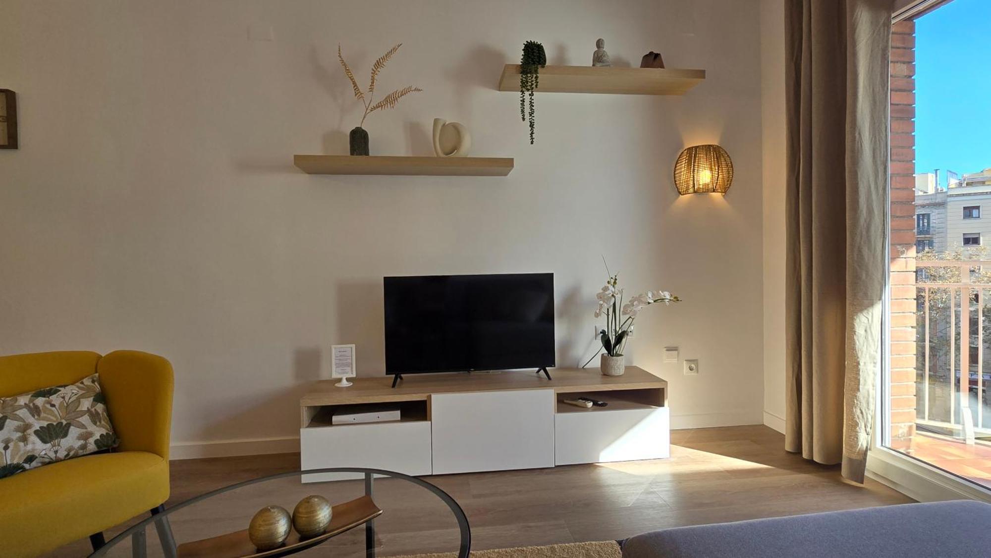 Opening Doors Monumental Appartement
